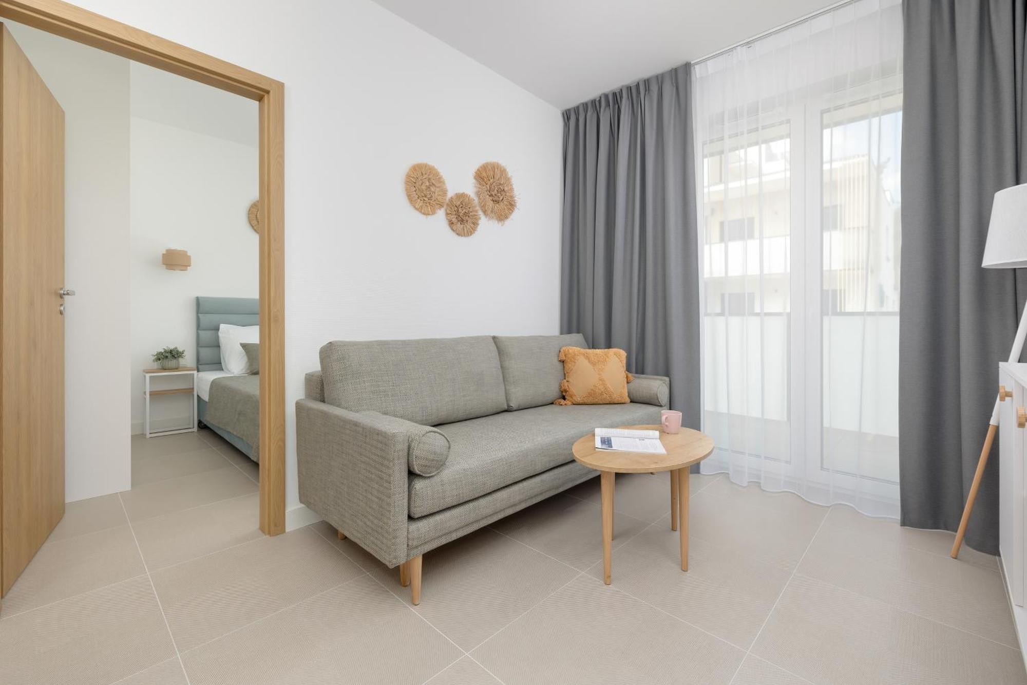 Aquamarina Dabki Marina Invest Aparthotel Ngoại thất bức ảnh